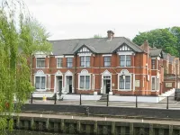 Central Hotel Hotel a 