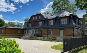 Pinska Guesthouse Apartment - Housity