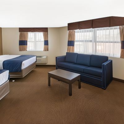 Suite With Two Double Beds-Non-Smoking
