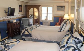 Silver Maple Inn and the Cain House Country Suites