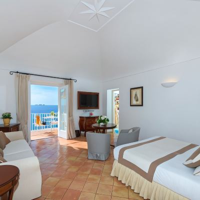 Family Suite With Balcony And Sea View