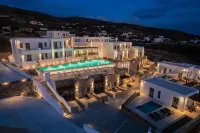 Kouros Blanc Resort & Suites