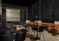 Island Luxurious Suites Hotel