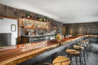 Wolfe's Hotel Moab