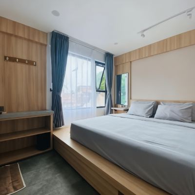 Superior Room Rose Inn Promo Code