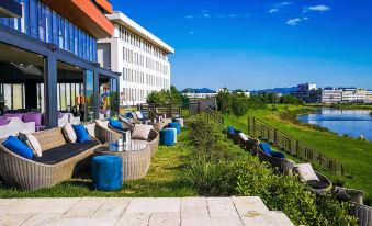 Malak Regency Hotel - Housity