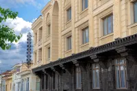 Shohjahon Palace Hotel & Spa Hotels in 