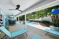 Pool House 1/2 Mile From Downtown Stuart
