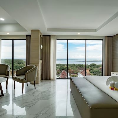 Sunrise Bay View Suite