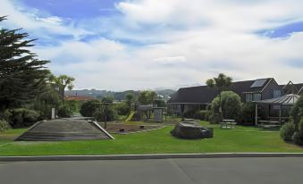 Dunedin Holiday Park