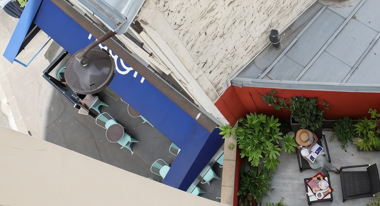 高级双人床房带露台