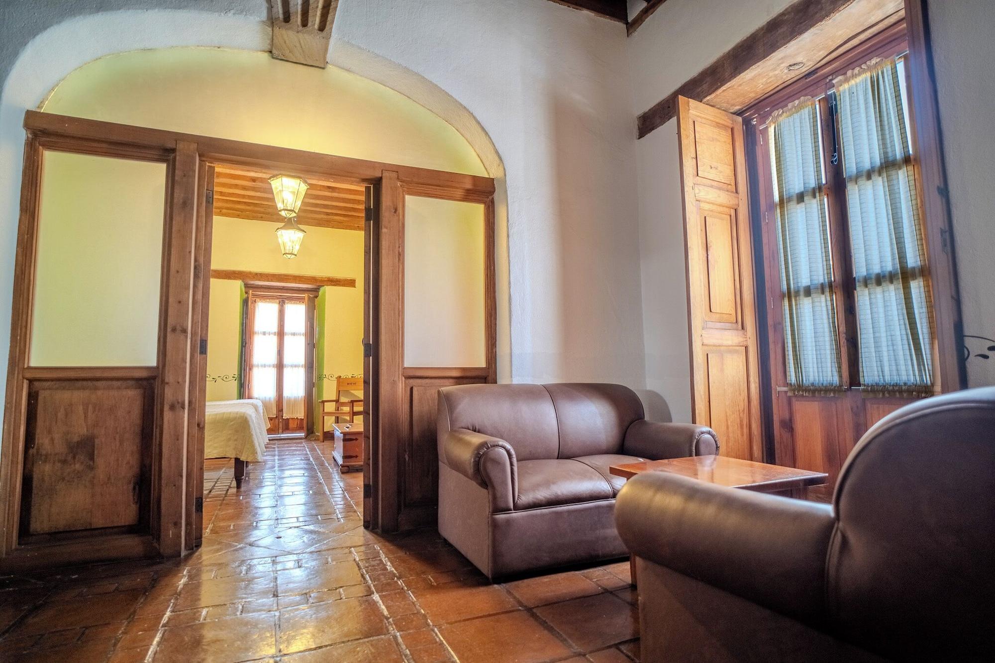 小型套房， 2 张双人床