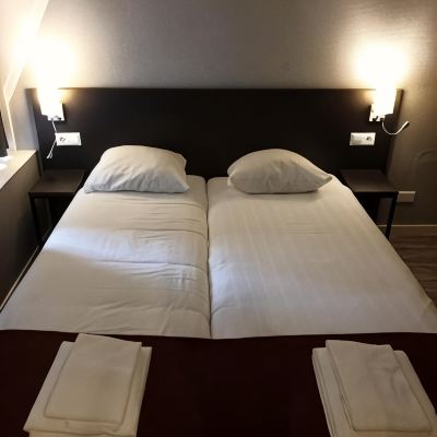 經濟雙床間無窗 莫納法酒店優惠