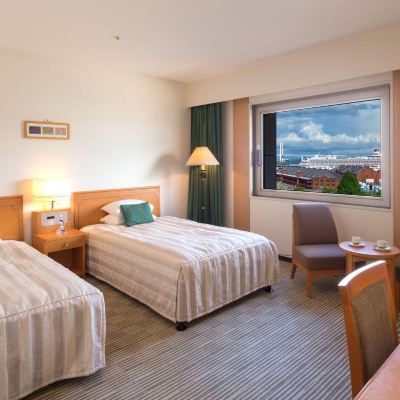 ◆28 Square Meters◆No View Specified [Standard] [Twin Room] [Smoking] ナビオス横浜 クーポン