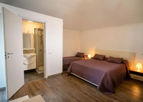 Zurria Rooms