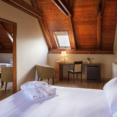Duplex Hotel Aragón Hills & Spa Promo Code