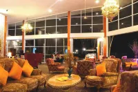 Summer Luxury Beach Resort & Spa