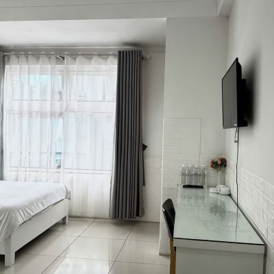 Deluxe Room Amour Hotel Promo Code