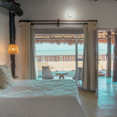Junior Suite With Two Double Beds And Ocean View