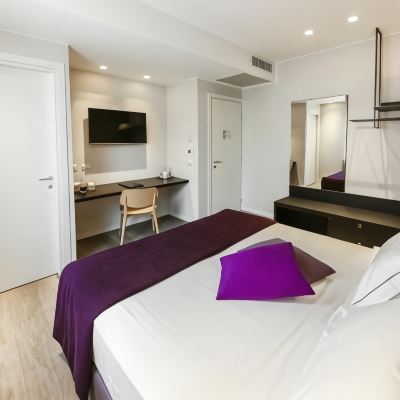 Superior Double Room La Bella Modena Promo Code