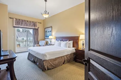 Vacation Inn Townhomes Hotele w: 