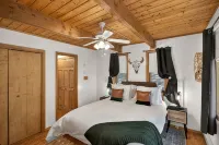 Pocono Cabin Where the Host Thought of Everything, so You Don’t Have to!