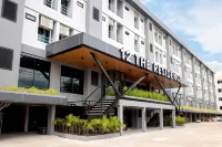 12 The Residence Hotel (Don Mueang Airport)