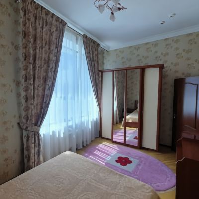 Suite Golden Empire Promo Code