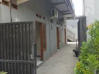 Selaras Kost Syariah Hotel a Peterongan