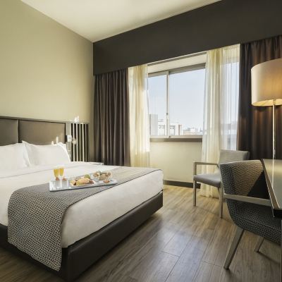 Deluxe Queen Room HF FÉNIX LISBOA Promo Code