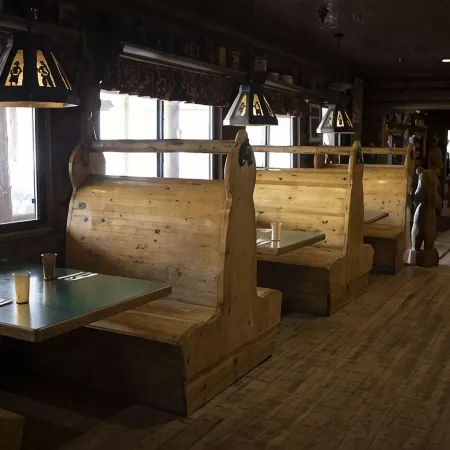 Daniels Summit Lodge