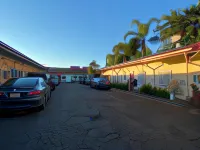 Sands Inn