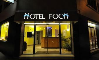 Contact Hotel Foch