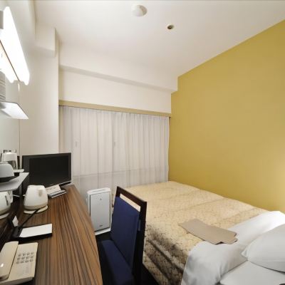 Double Room with Small Double Bed-Non-Smoking