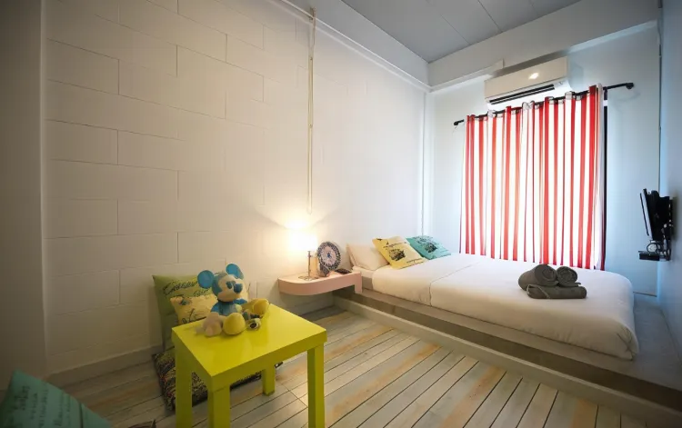 ห้องสแตนดาร์ด เตียงใหญ่ พร้อมวิวภูเขา