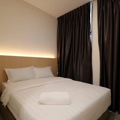 Bilik Standard Besar(katil double) Kupon Place2stay Campus Hub