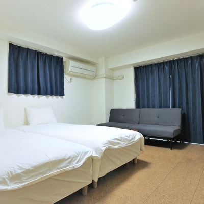 001 ゲストハウス 二条城近く 駅から近く 静かA185 クーポン