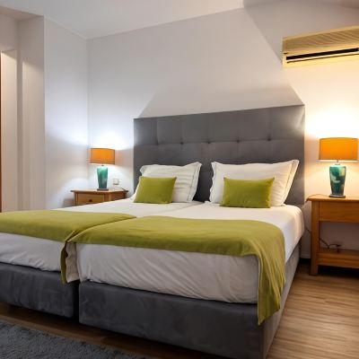 One-Bedroom Apartment (3 Adults + 1 Child) Luna Hotel da Oura Promo Code