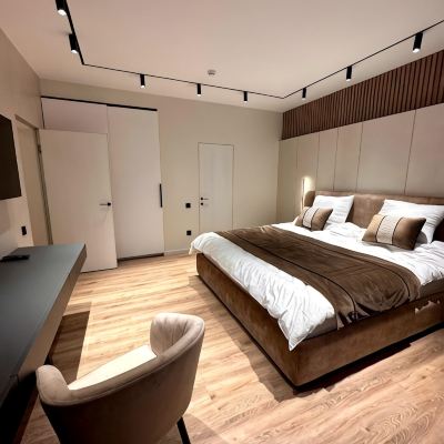 Superior Two-Bedroom Suite Golden Dragon Promo Code