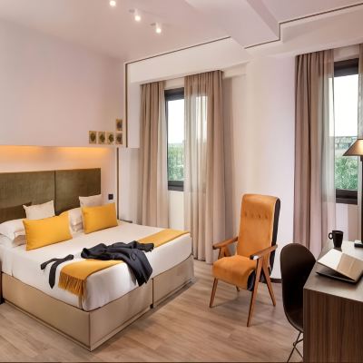 Duoble Superior Club Floor with Balcony Hotel Domidea Promo Code