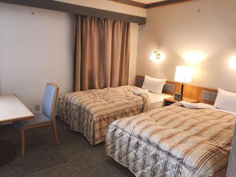 高岡皇冠山酒店