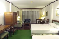 بوريماس بيتش هوتل آند سبا