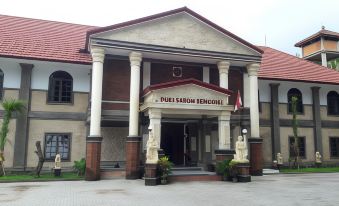 Puri Saron Senggigi Hotel