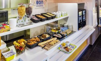 ibis budget Orange Centre - Housity