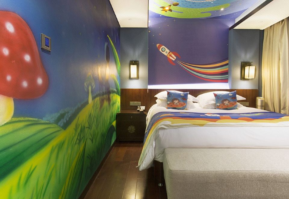 太空主題親子套房