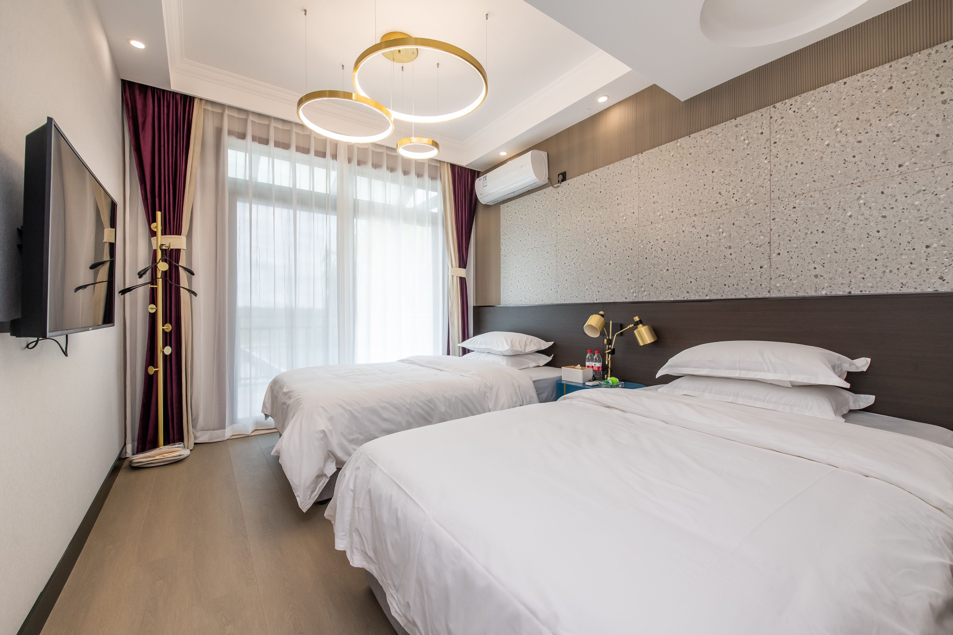 蜗牛谷8房湖景独栋度假别墅