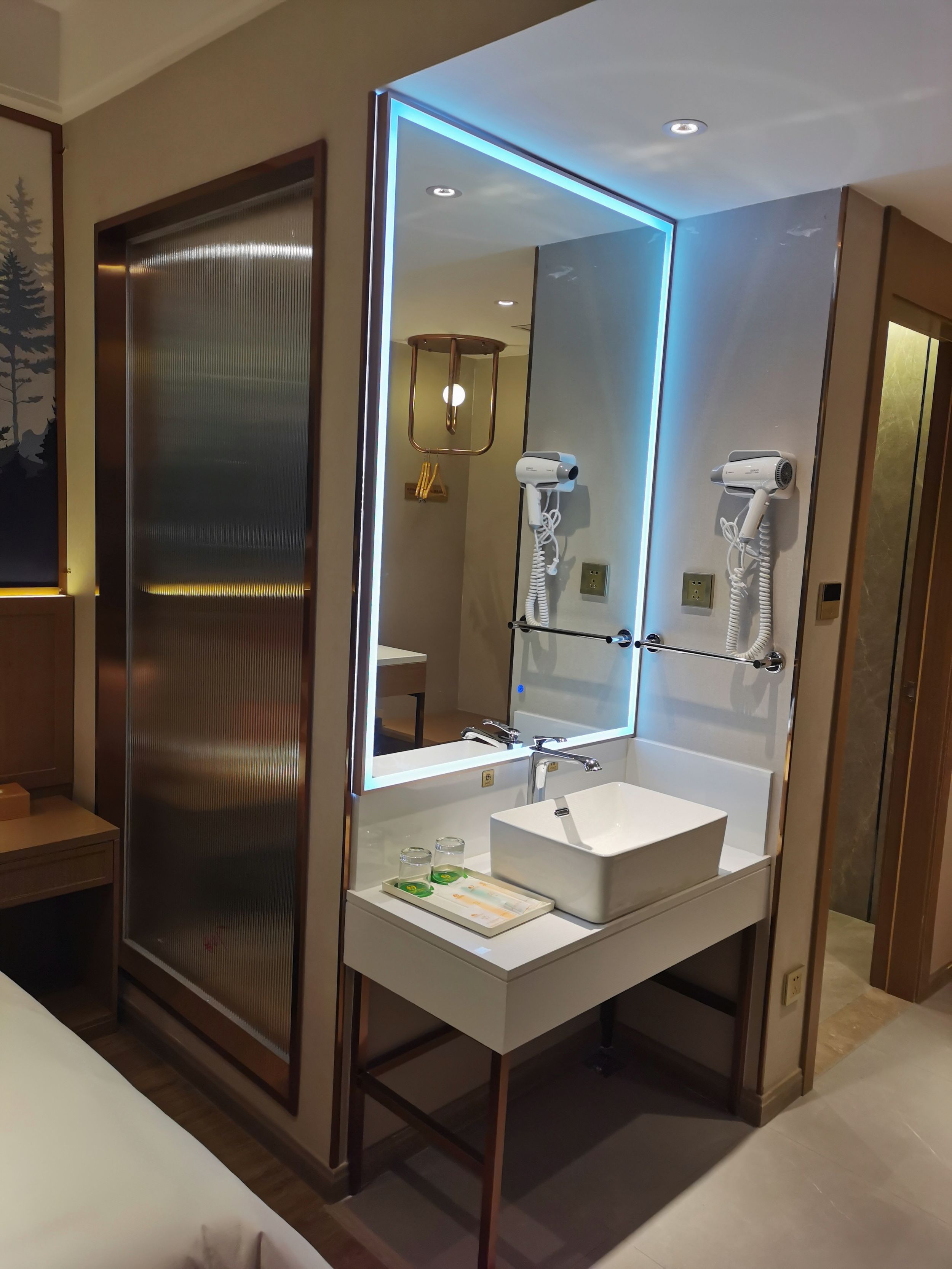 纯净智能双床房