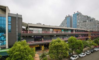 Jiangnan Apartment (Sanhechang Subway Station)