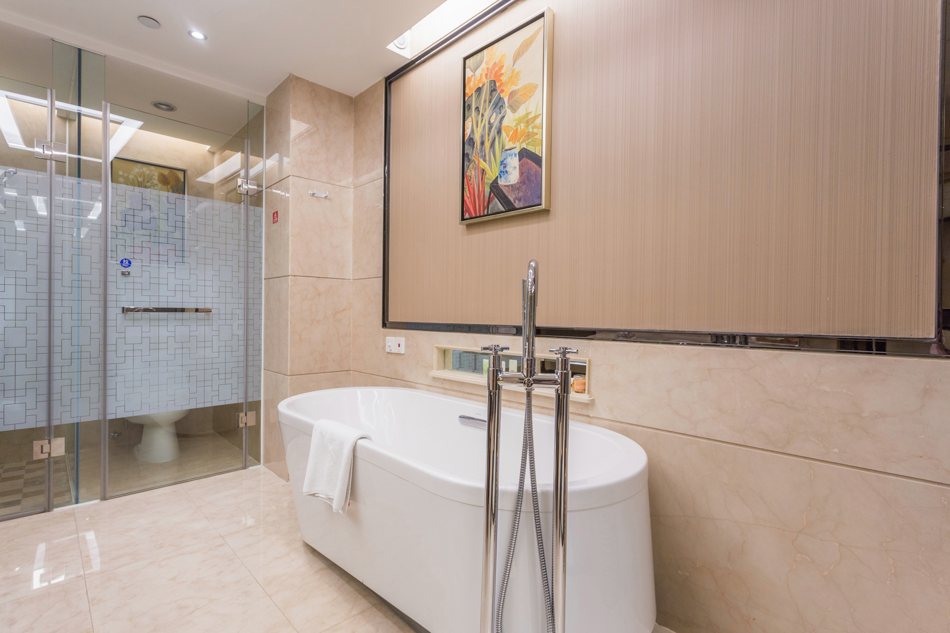 主楼行政大床房