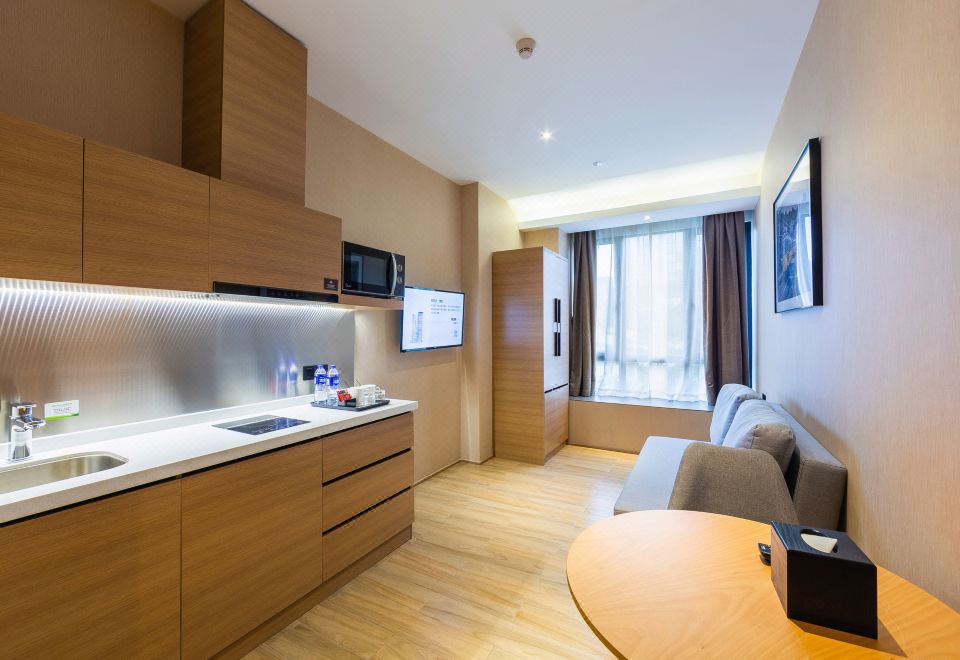 亲子套房（带厨房+微波炉）